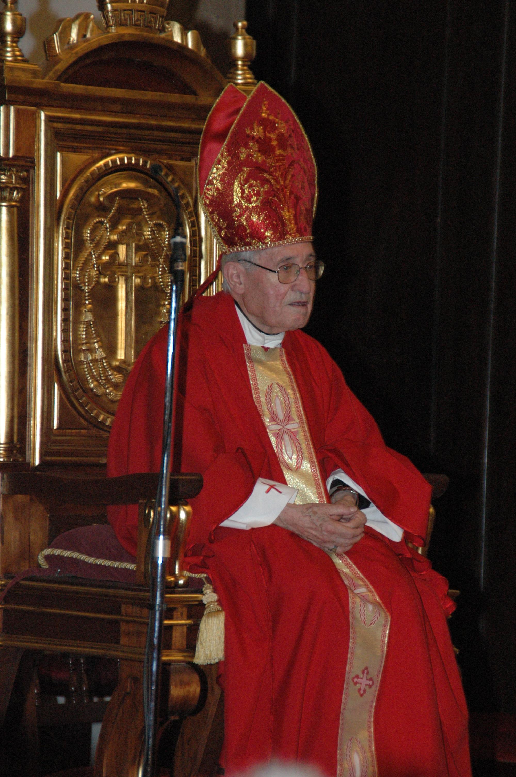 D. Damían Iguacen, en el Quinario del Stmo. Cristo de La Laguna de 2006.